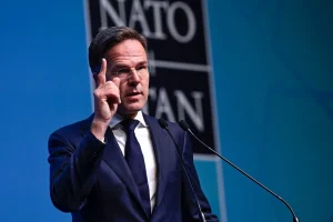 Nato: Ankara conferma il riarmo dell’alleanza con la sua dichiarazione finale.