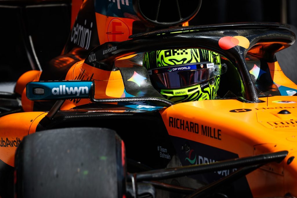 Norris conquista la pole a Budapest, Leclerc in prima fila, penalizzati Hamilton e Antonelli.