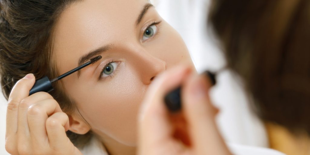 Mascara per sopracciglia: i top da provare per uno sguardo perfetto e definito.