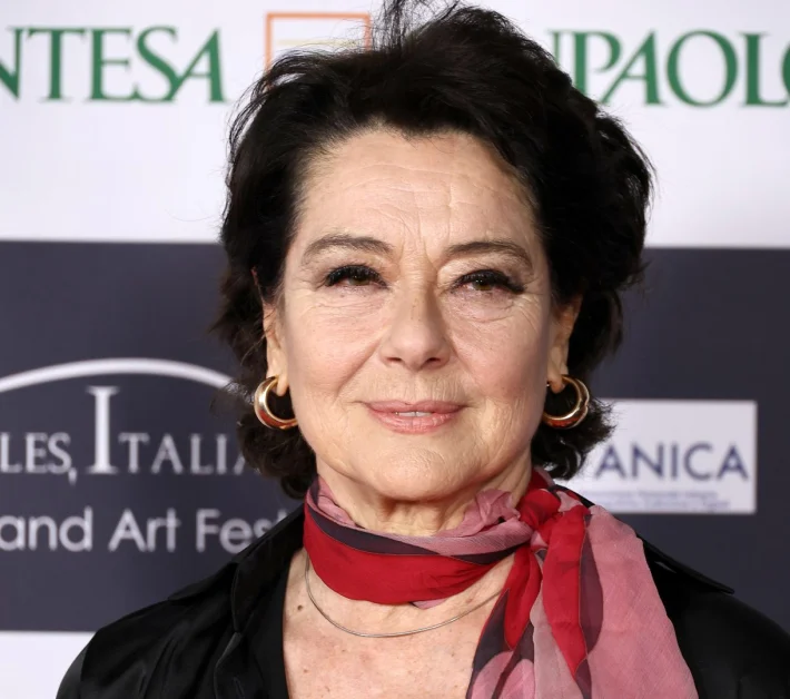 Monica Guerritore: sei chemio terminate, la ricerca ci salva e protegge – video esclusivo