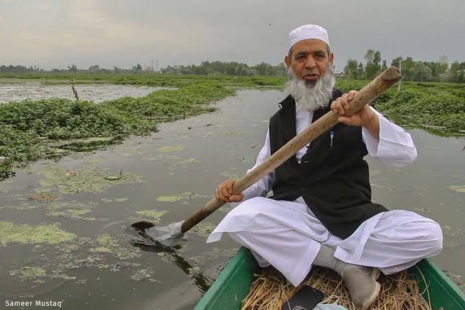 Riscoprire i laghi del Kashmir: intervista a Manzoor Ahmad Wangnoo sulla rinascita comunitaria.