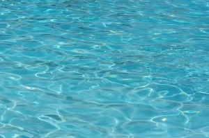 Bimba salvata dopo un incidente in piscina: l’intervento rapido nel Trevigiano.