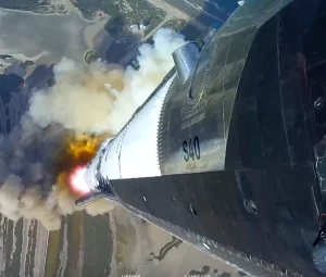 SpaceX lancia nuovi satelliti Starlink V3 ma subisce un altro fallimento del razzo.