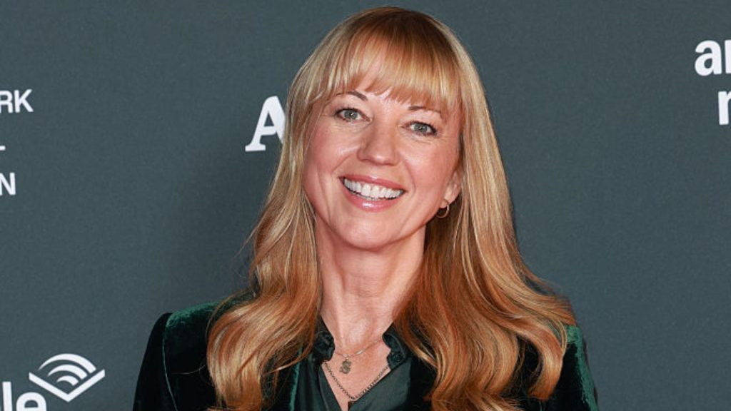 Il vestito vivace di Sara Cox conferma: l’estate è il momento dei limoni!