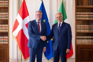 Piantedosi e Bodskov: Incontro sulle politiche migratorie per un’Europa più sicura e unita.
