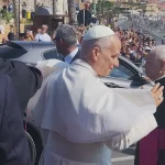 Papa Leone XIV: “Prego per i migranti, un futuro più umano per tutti”.