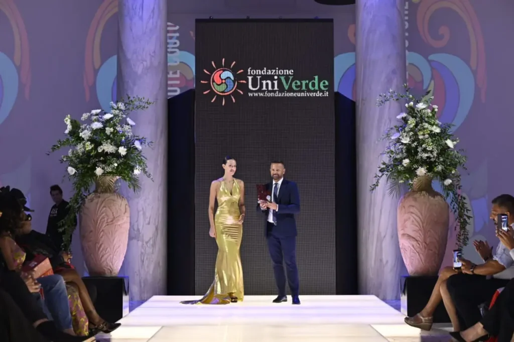 Re-Eco Fashion Award: UniVerde premia la moda sostenibile e di qualità per un futuro eco-friendly.