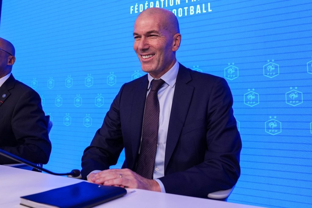 Zidane è il nuovo ct della Francia: “Ho rifiutato club, è un sogno!”