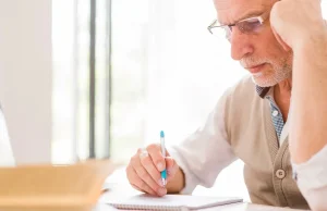 Pensionati con 1.600 euro al mese, solo il 13% aderisce ai fondi Espero.