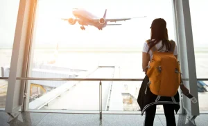 Viaggiare da sole: il coraggio di partire e riscoprire sé stesse lontano dalla famiglia
