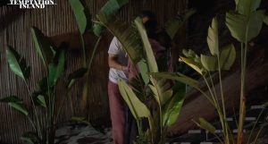 Temptation Island, Filippo sorprende al falò: “Se ami Sara, lasciala andare” | Video
