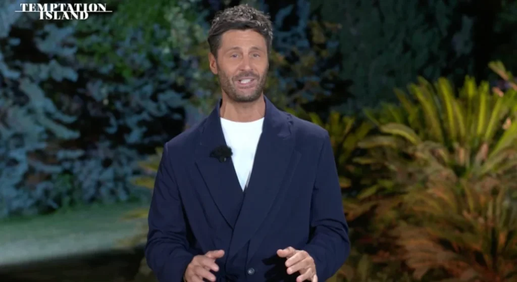 Filippo Bisciglia saluta Temptation Island 2026: grazie a fan e a Maria, instancabile lavoratrice