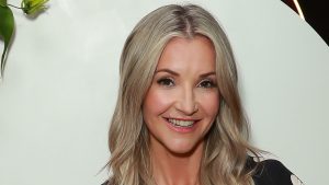 Shorts di Helen Skelton: il denim ideale per affrontare il caldo estivo con stile.