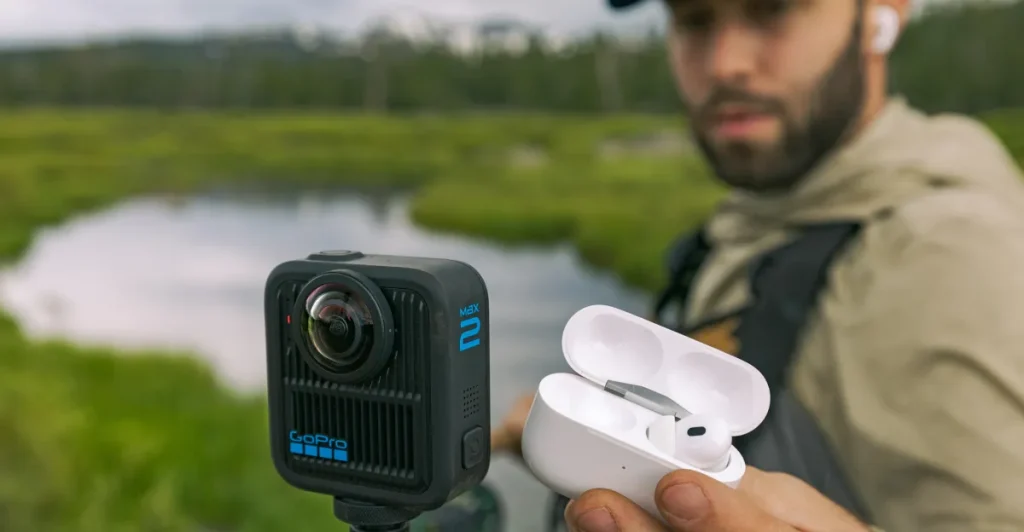 Offerta GoPro: bundle Max 2 con accessori del valore di 100 dollari scontati.