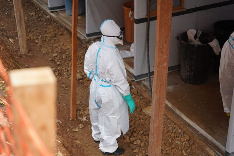 Iniziati in DRC i trial clinici sul ceppo Ebola di Bundibugyo.