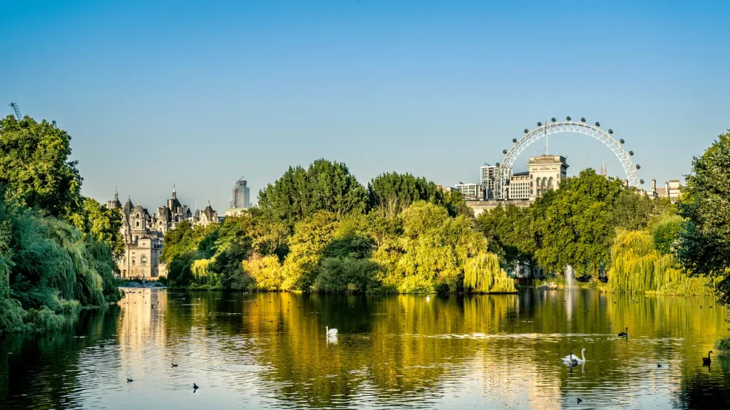 Londra è tra le città più felici d’Europa, mentre una storica città italiana svetta al primo posto.