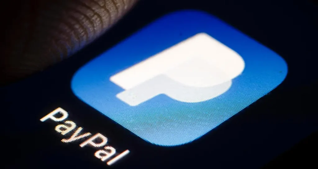 Stripe e Advent hanno proposto di acquistare PayPal per circa 53,4 miliardi di dollari.