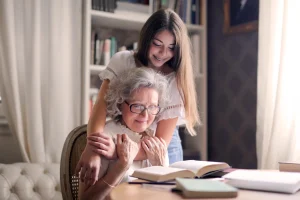 Insegniamo ai bambini a riconoscere i sintomi dell’ictus e a contattare il 112.