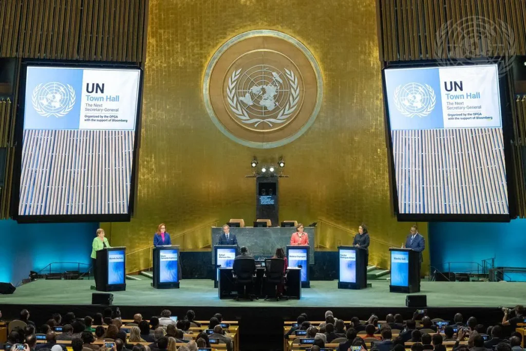 Candidati ONU: Grossi e Bachelet a confronto su guerre e riforme globali.
