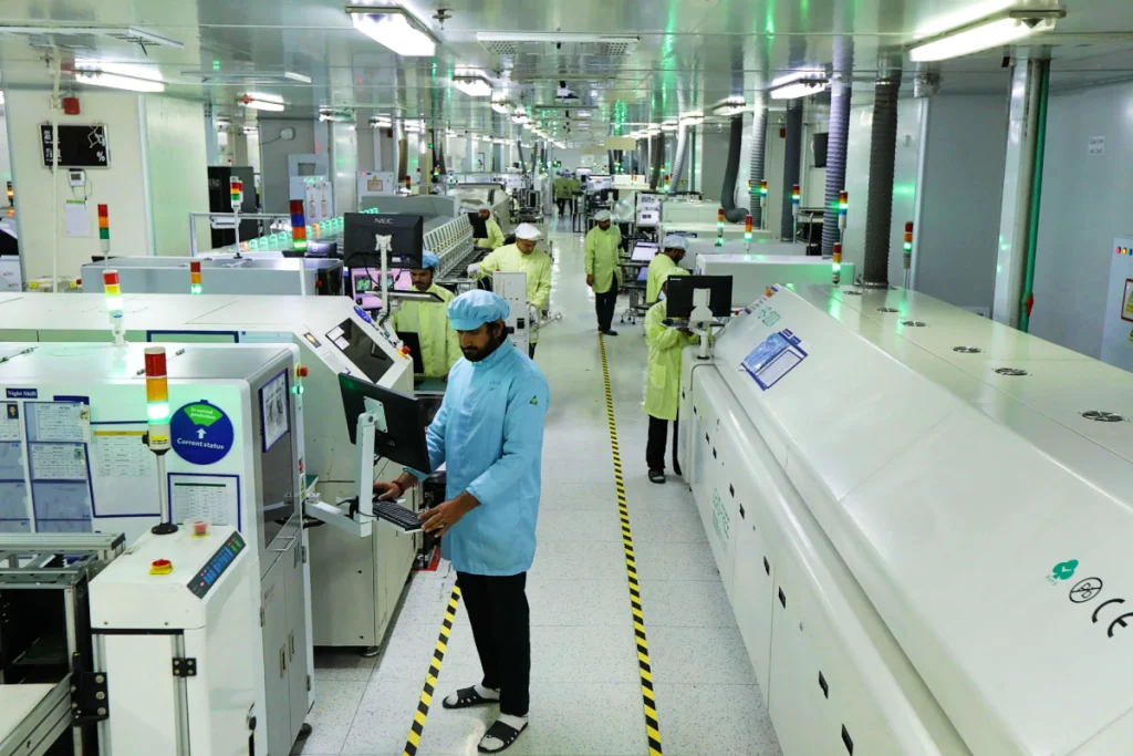 Boom della produzione di smartphone in India: entra Vivo con una nuova joint venture.