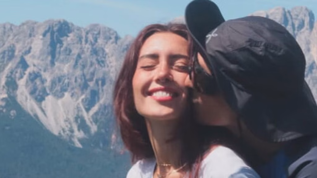 Innamorati tra i monti: “Qui è casa nostra” – Camihawke e Tananai vivono la loro passione