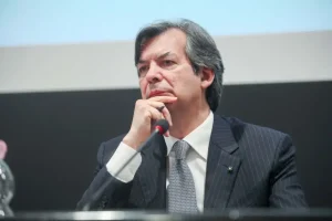 Messina, Orcel e Descalzi dominano il Reputation Index maggio-luglio 2024