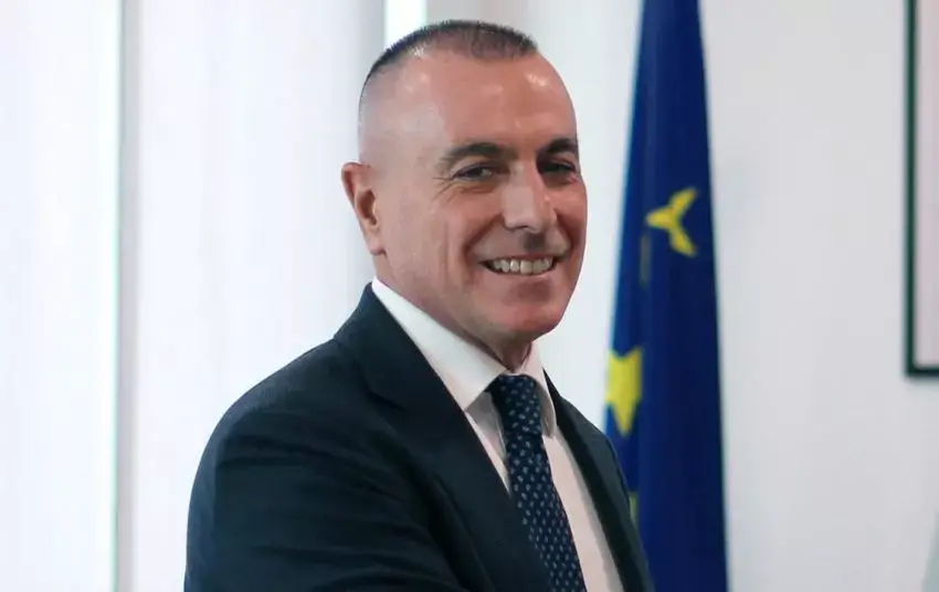 Leader nel Reputation Index: Descalzi, Salini e Artizzu brillano in ambiente, energia e infrastrutture.