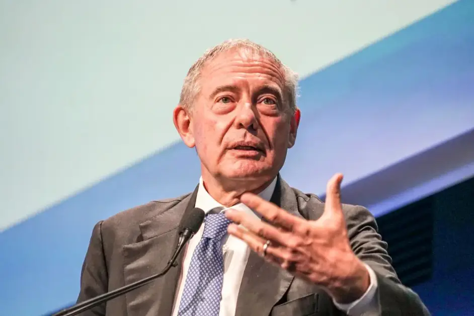 Ex Ilva, Urso “Il provvedimento della magistratura ha innescato una ‘bomba sociale’, dobbiamo provare a disinnescarla”