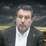 Salvini “Per la prossima manovra la Lega chiederà contributo banche del 5% degli utili” / Video