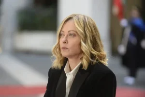 Meloni “A settembre tavolo sull’ex Ilva per lo sviluppo di Taranto”