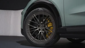 Pirelli P Zero, mescole per accelerazione record per la Porsche Cayenne electric