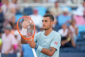 Cobolli batte Paul in rimonta, sfida con Fils per la finale di Cincinnati
