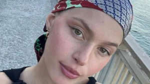 I genitori di Natalia Paragoni la supportano con un gesto commovente durante la chemio
