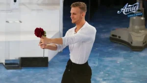 Ballando con le Stelle: ex ballerino di Amici tra i professionisti del cast (VIDEO)