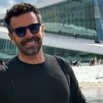 Alberto Matano annuncia la sua partecipazione a Ballando con le Stelle: “Faccio parte della famiglia”.
