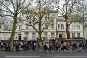 La Russia ritira l’ambasciatore da Londra, ma smentisce il declassamento dei rapporti