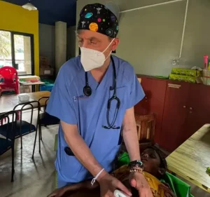 Continua la missione sanitaria di Ripartiamo e Fondazione Artemisia ETS in Sri Lanka, già 350 persone assistite