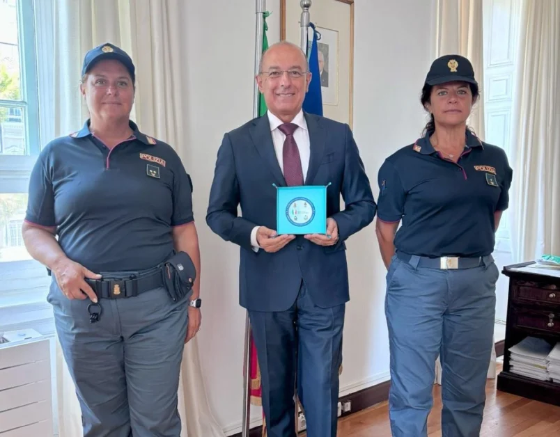 Grecia, l’Ambasciatore Cuculi ringrazia le agenti della Polizia di Stato impegnate ad Atene