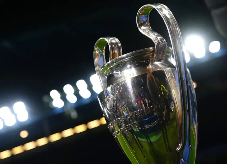 Champions League, ecco il calendario: l’Inter esordisce in casa del Real Madrid, il Napoli ospita l’Arsenal
