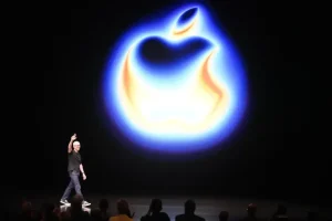 Apple propone una commissione del 15% su acquisti effettuati al di fuori dell’App Store.