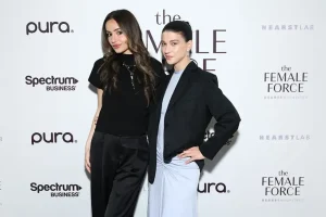 Phoebe Gates e Sophia Kianni sapevano da mesi che Phia stava ‘cookie stuffing’.