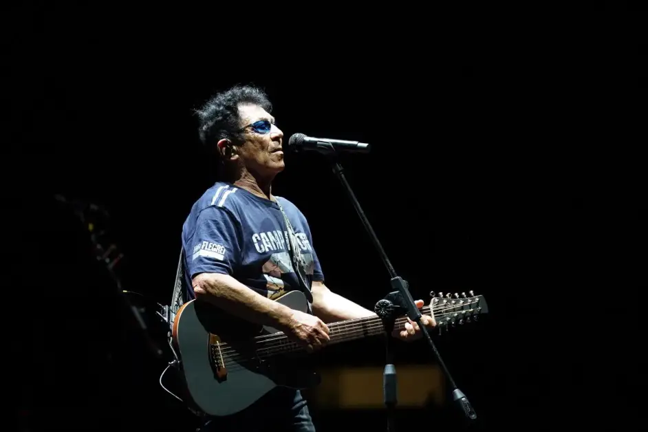 Edoardo Bennato compie 80 anni: il ribelle eterno del rock italiano che sfidò ogni regola