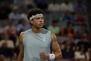Tennis, a Montreal finale tutta statunitense tra Shelton e Nakashima. A Toronto sarà Swiatek-Rybakina