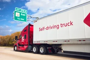 Camion a guida autonoma in fase di test sulle autostrade della California.
