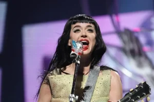 Katy Perry presenta al cinema il concerto “The Lifetimes Tour – Live From Paris”