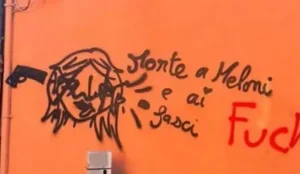 Scritte contro Meloni a Bologna, perquisito un 23enne francese ritenuto uno dei presunti autori
