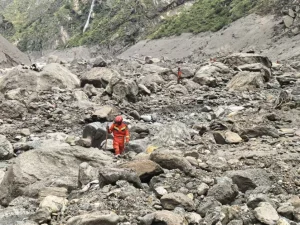 Nepal, tra i dispersi anche i due turisti italo-svizzeri Patrizia Marziale e Luca Barachini
