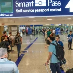L’Italia proroga la sospensione di Schengen con la Spagna per altri 15 giorni. Madrid reagisce: avanti con i controlli