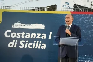 Inaugurato il traghetto Costanza I di Sicilia, Schifani “Rispettati gli impegni” / Video