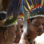 Intervista con leader Ticuna sull’istituzionalizzazione dei farmaci nell’Amazzonia peruviana.